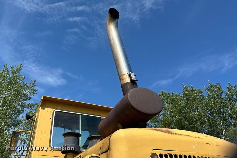 image for item EB2699 1972 Caterpillar 980B wheel loader