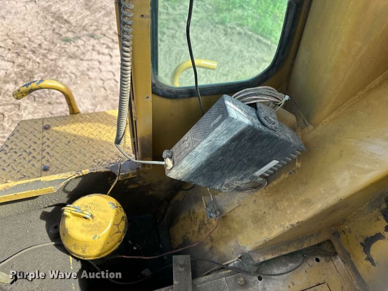 image for item EB2699 1972 Caterpillar 980B wheel loader