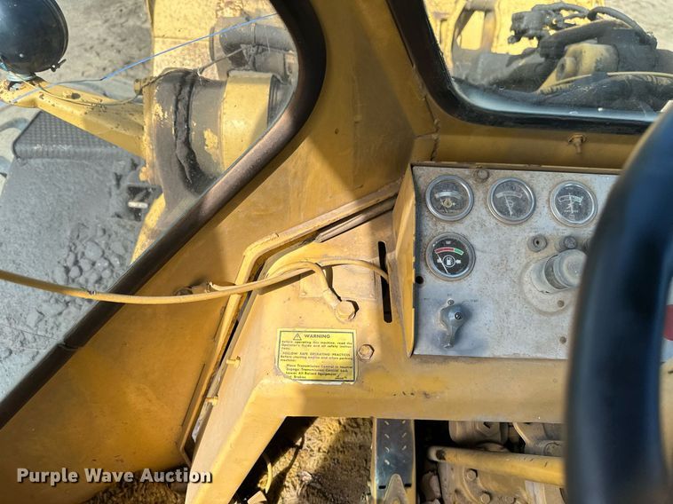 image for item EB2699 1972 Caterpillar 980B wheel loader