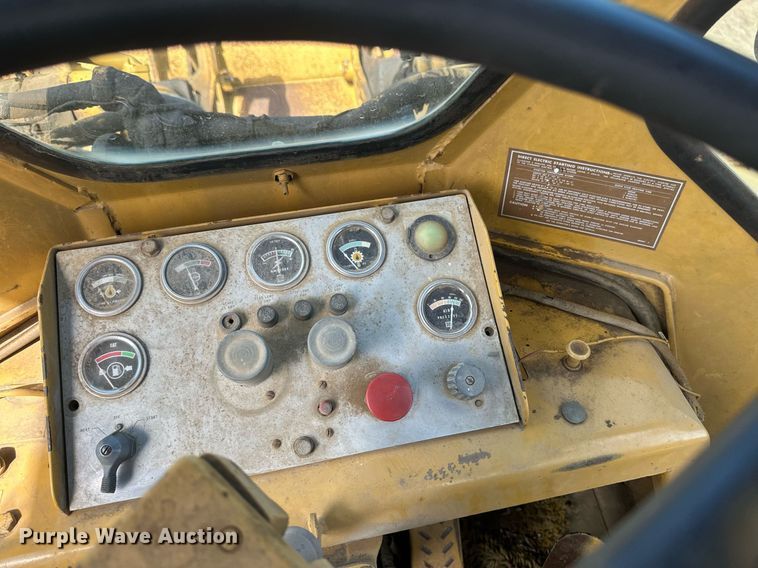 image for item EB2699 1972 Caterpillar 980B wheel loader