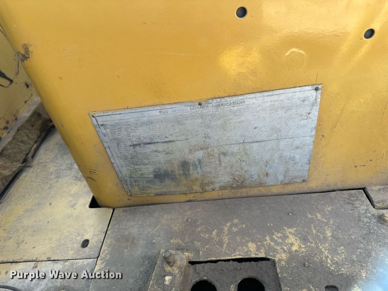 image for item EB2699 1972 Caterpillar 980B wheel loader