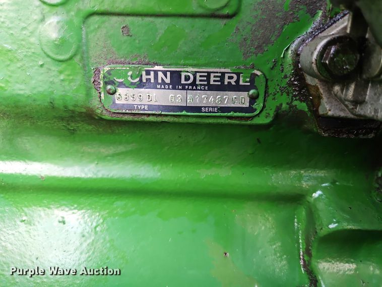 image for item EB8365 John Deere 2940 MFWD tractor
