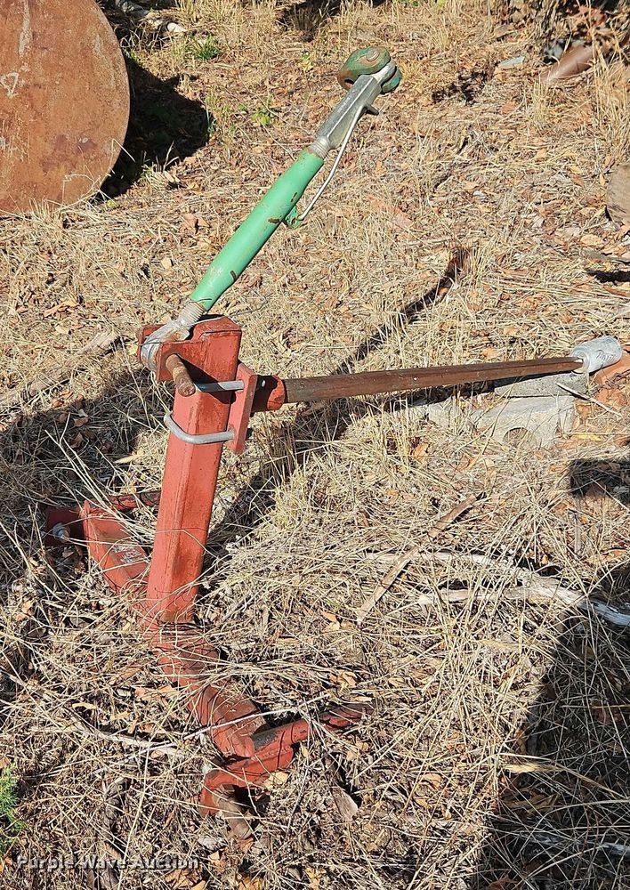 image for item EB8365 John Deere 2940 MFWD tractor