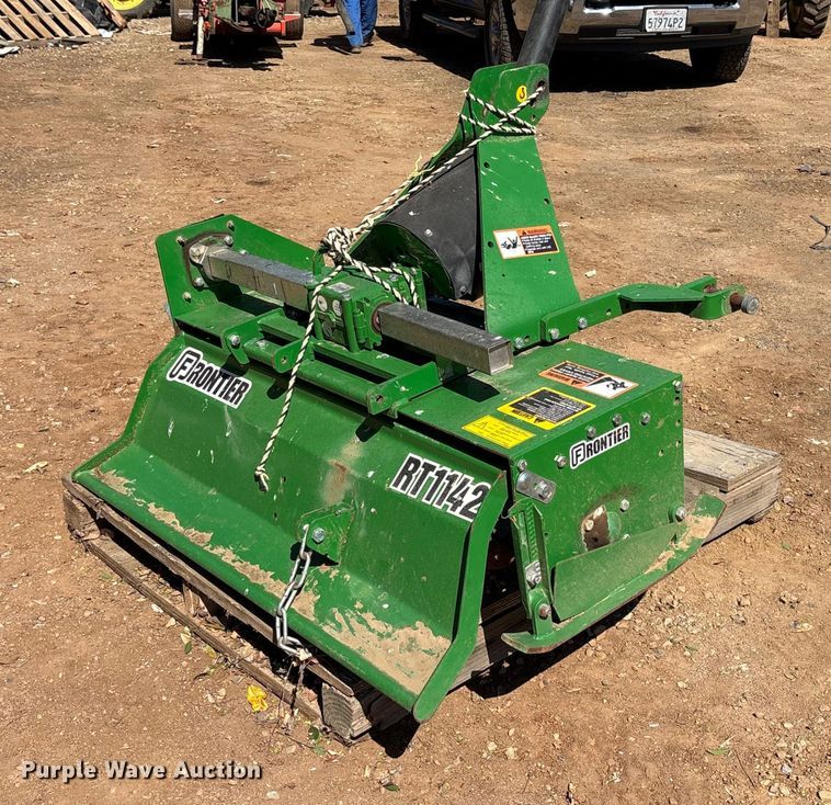 image for item EC8080 2004 Frontier RT1142 tiller