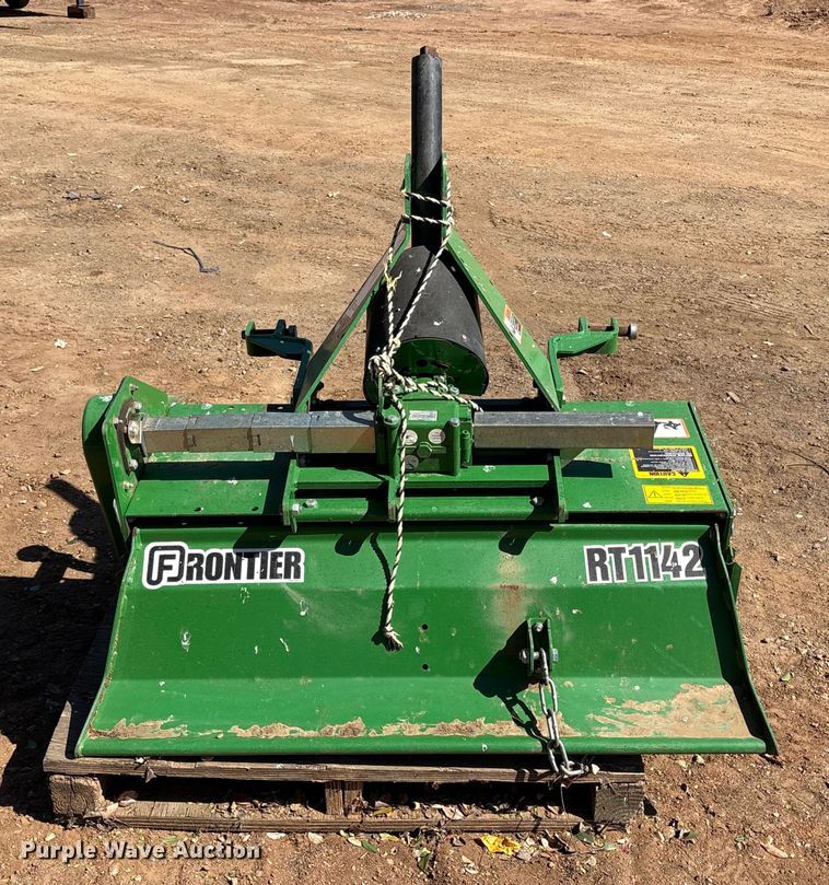 image for item EC8080 2004 Frontier RT1142 tiller
