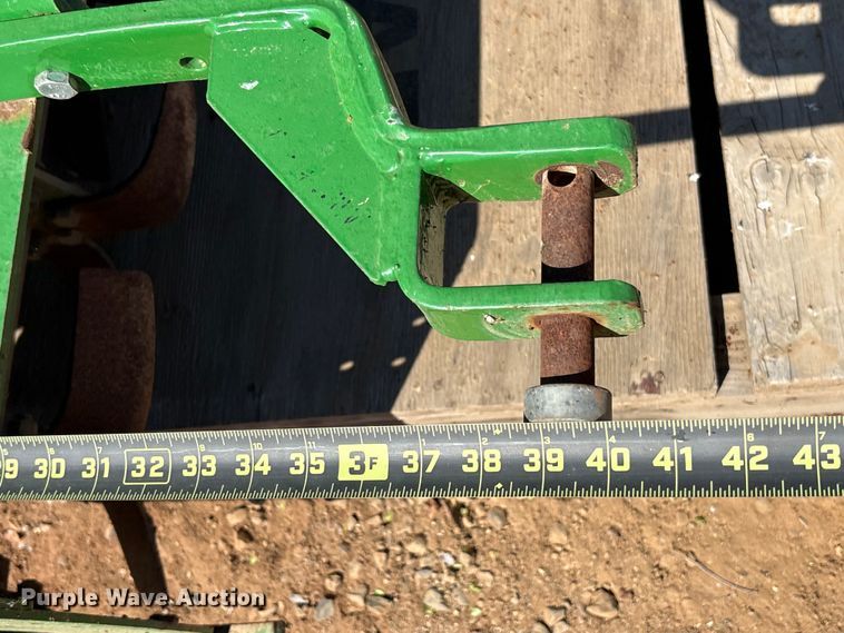 image for item EC8080 2004 Frontier RT1142 tiller