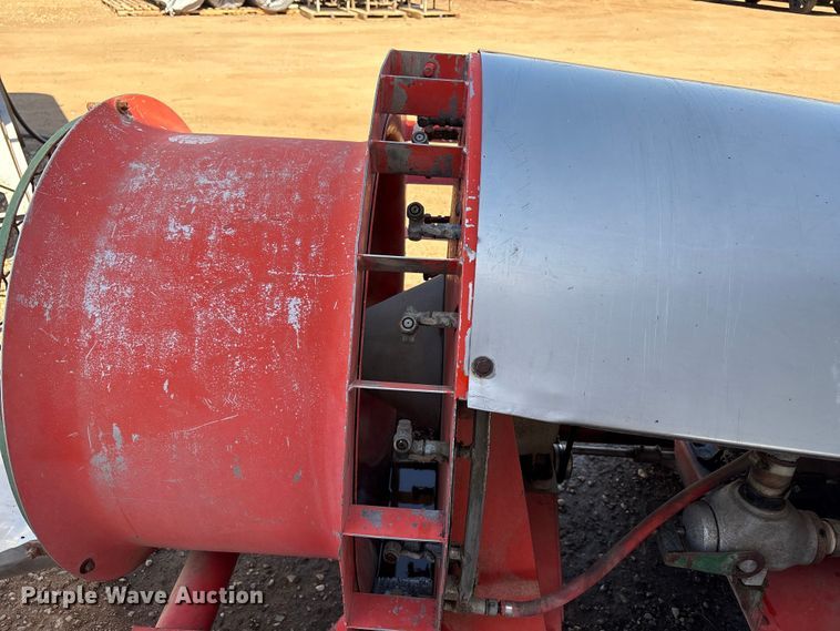 image for item EC8082 2000 Rears LBN3281064 sprayer