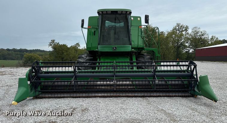 image for item ED2291 1989 John Deere 9400 combine
