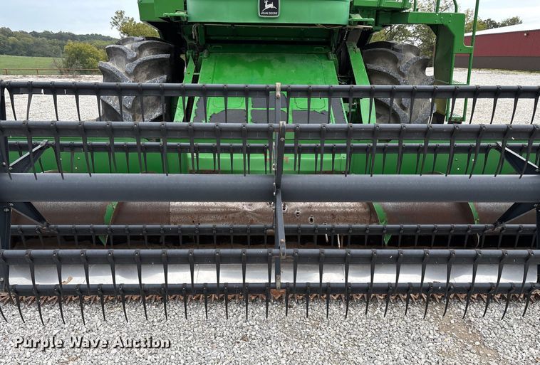 image for item ED2291 1989 John Deere 9400 combine