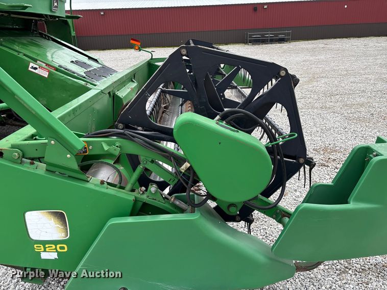 image for item ED2291 1989 John Deere 9400 combine