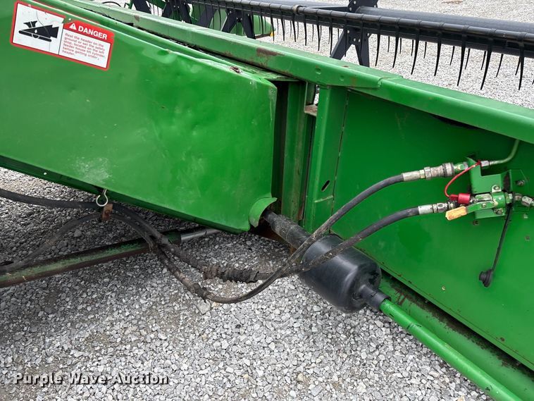 image for item ED2291 1989 John Deere 9400 combine