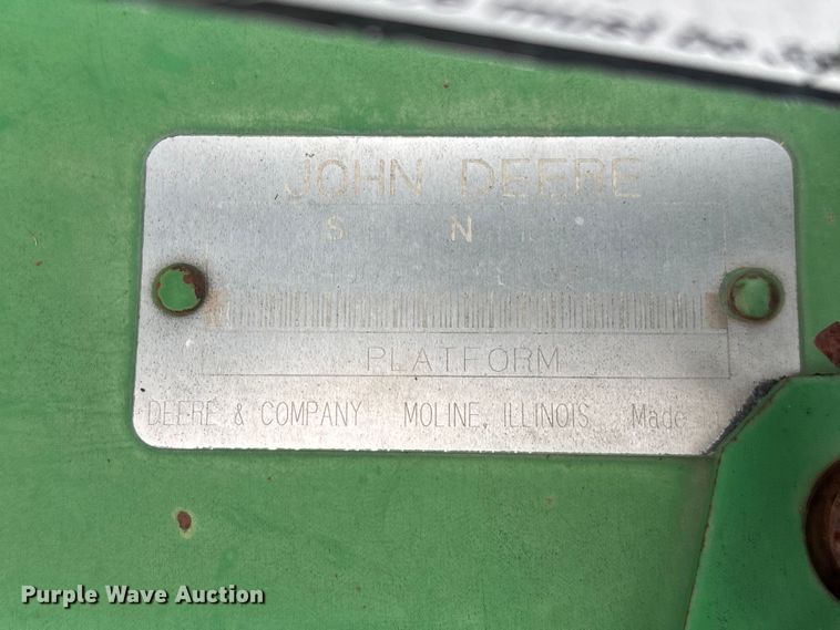 image for item ED2291 1989 John Deere 9400 combine