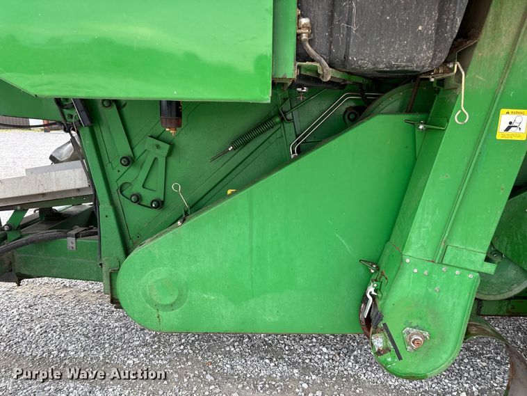 image for item ED2291 1989 John Deere 9400 combine