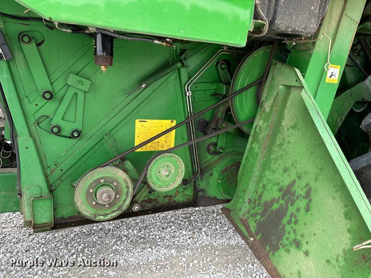 image for item ED2291 1989 John Deere 9400 combine