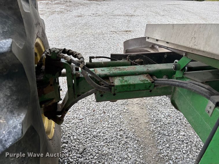 image for item ED2291 1989 John Deere 9400 combine