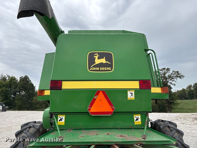 image for item ED2291 1989 John Deere 9400 combine
