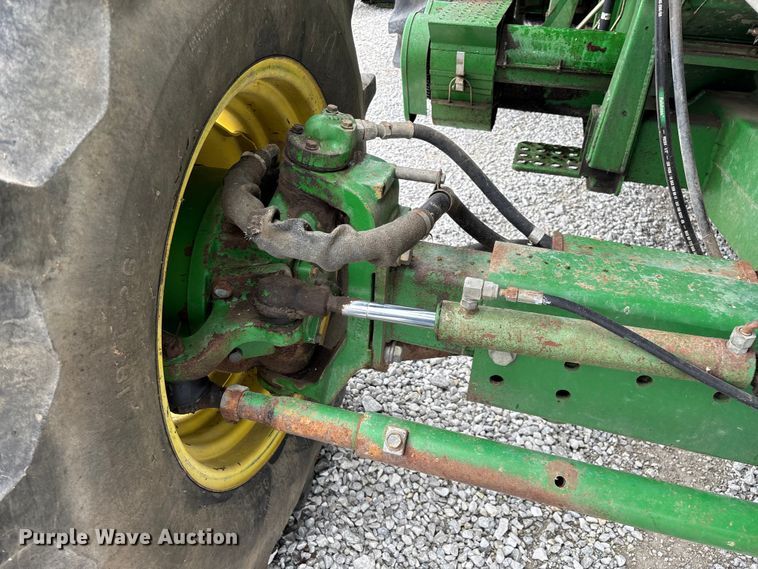 image for item ED2291 1989 John Deere 9400 combine