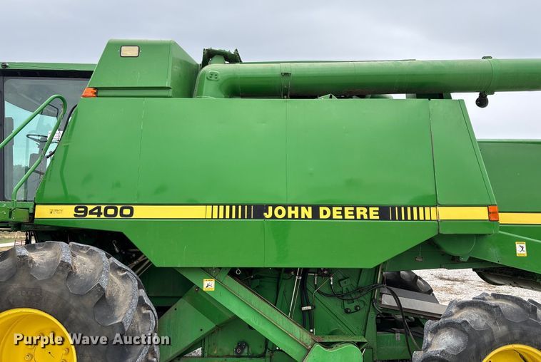 image for item ED2291 1989 John Deere 9400 combine