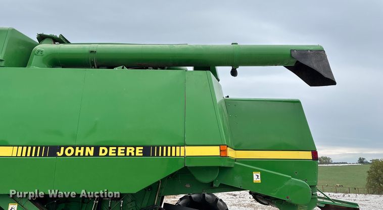 image for item ED2291 1989 John Deere 9400 combine