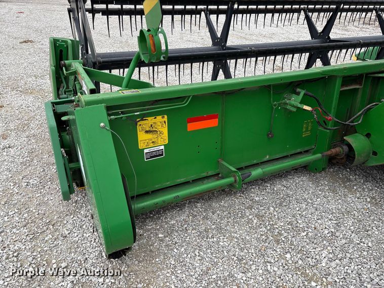 image for item ED2291 1989 John Deere 9400 combine
