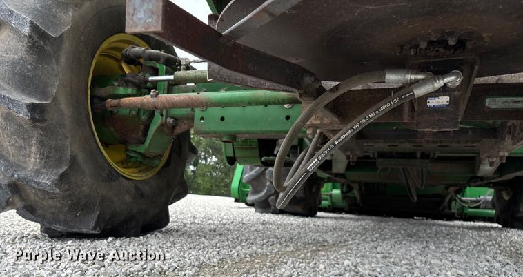 image for item ED2291 1989 John Deere 9400 combine