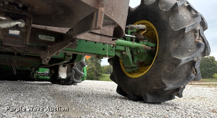 image for item ED2291 1989 John Deere 9400 combine