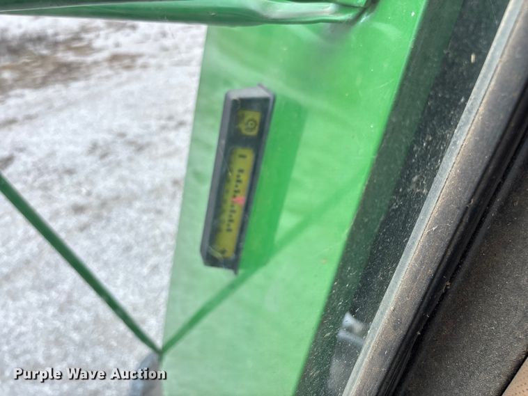 image for item ED2291 1989 John Deere 9400 combine