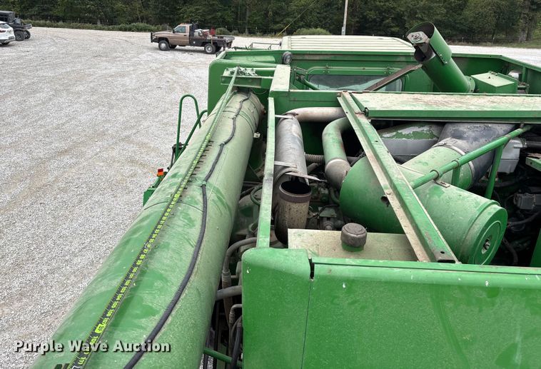 image for item ED2291 1989 John Deere 9400 combine