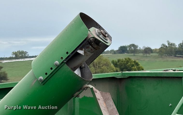 image for item ED2291 1989 John Deere 9400 combine