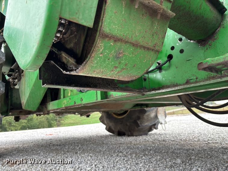 image for item ED2291 1989 John Deere 9400 combine