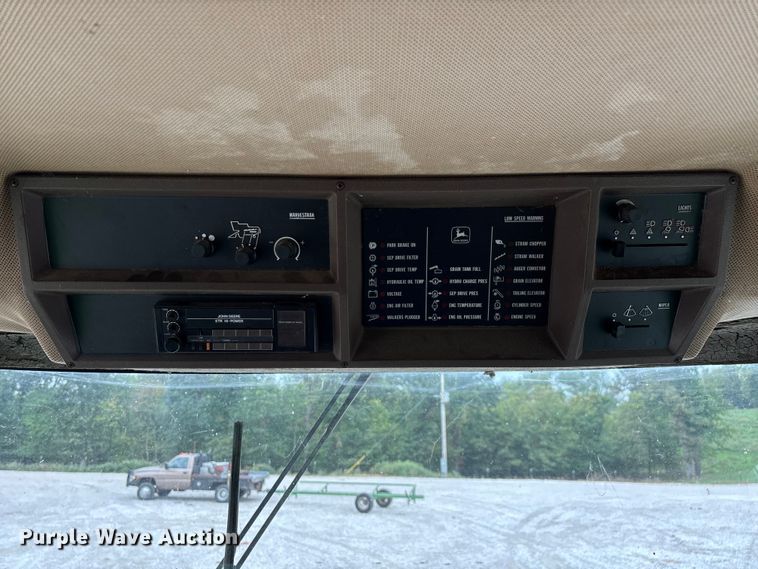 image for item ED2291 1989 John Deere 9400 combine