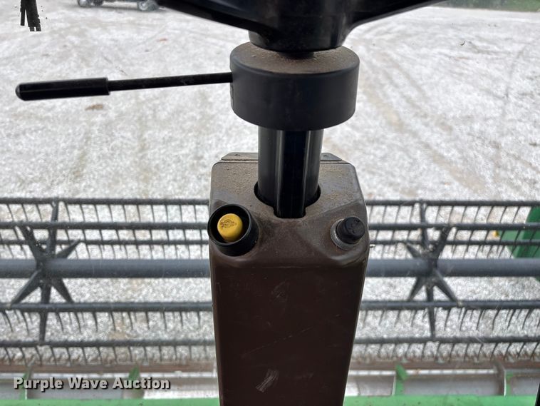 image for item ED2291 1989 John Deere 9400 combine