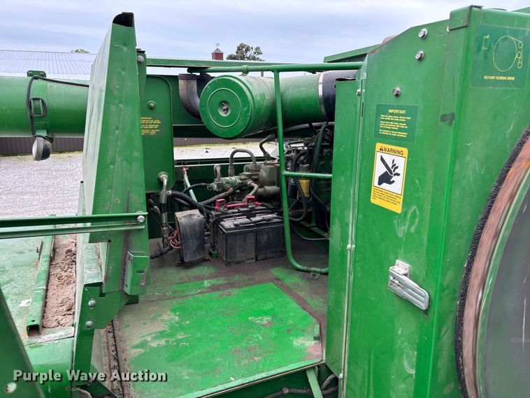 image for item ED2291 1989 John Deere 9400 combine