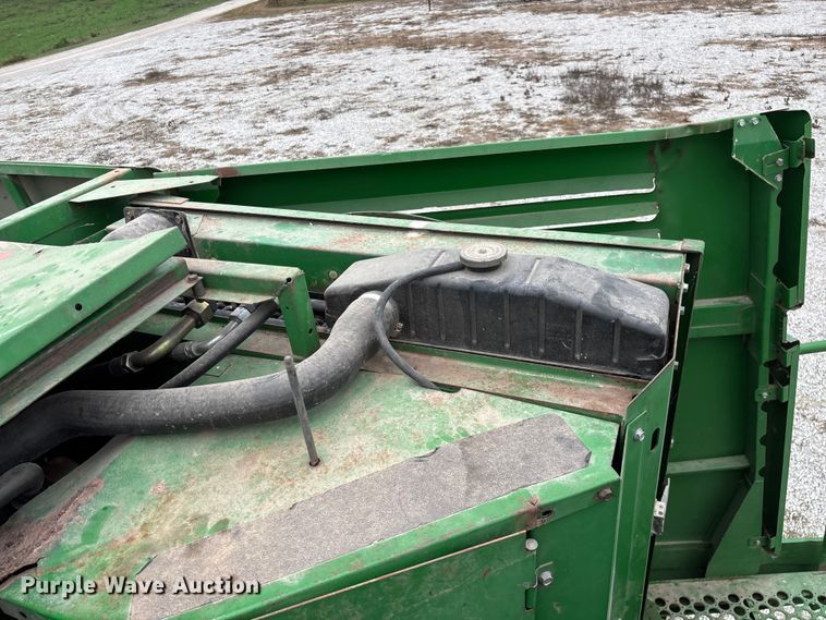 image for item ED2291 1989 John Deere 9400 combine