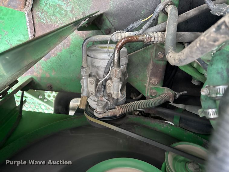 image for item ED2291 1989 John Deere 9400 combine