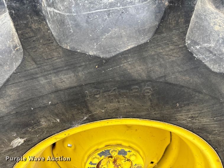 image for item ED2291 1989 John Deere 9400 combine