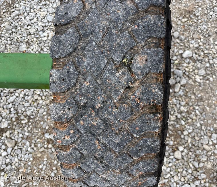 image for item ED2291 1989 John Deere 9400 combine