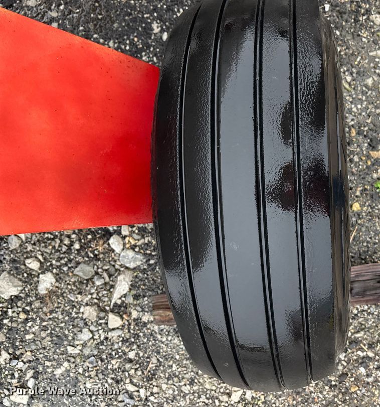 image for item EE4022 Farm Land Industrial NH3 tank trailer