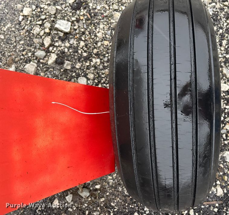 image for item EE4022 Farm Land Industrial NH3 tank trailer