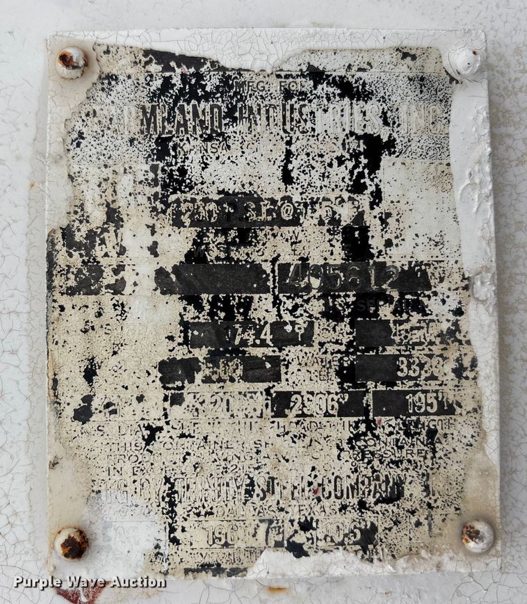 image for item EE4022 Farm Land Industrial NH3 tank trailer