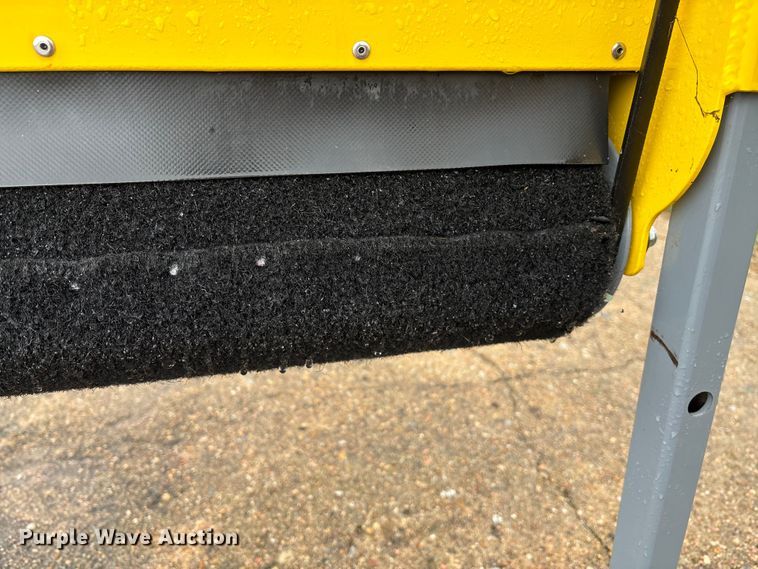 image for item EE4026 Grassworks weed wiper