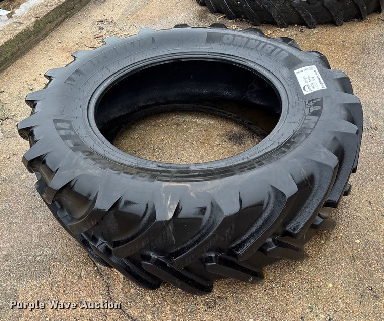 image for item EE4032 Michelin  480/70R34 tire