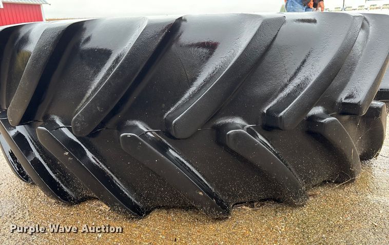 image for item EE4032 Michelin  480/70R34 tire