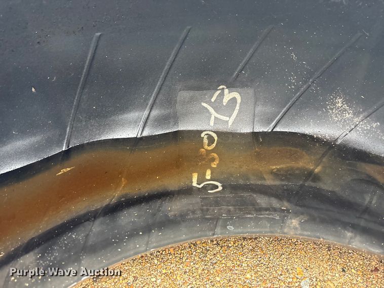 image for item EE4032 Michelin  480/70R34 tire