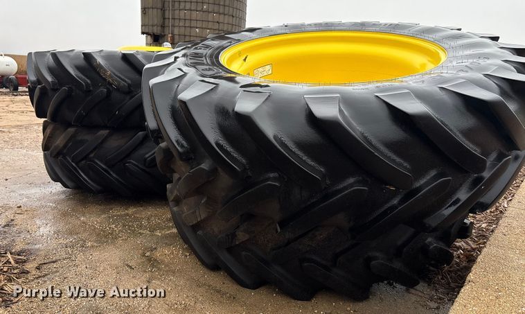 image for item EE4035 (4) 520/85R42 tires and wheels