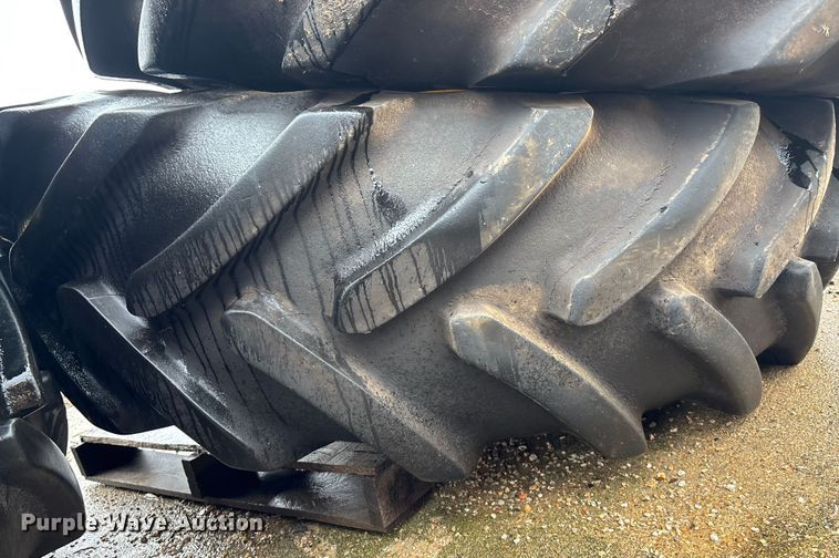 image for item EE4035 (4) 520/85R42 tires and wheels