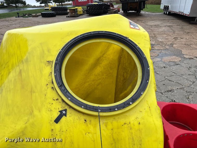 image for item EE4037 Ag equipment