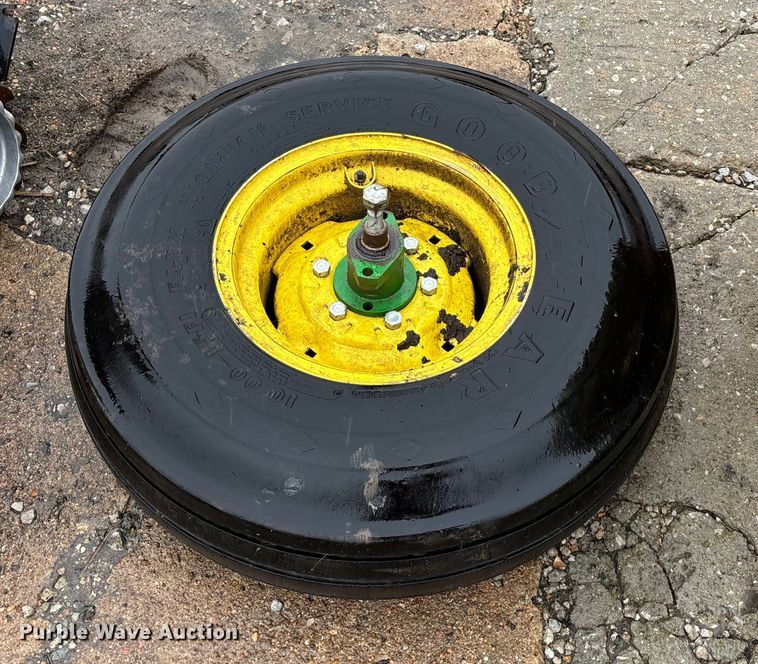 image for item EE4037 Ag equipment