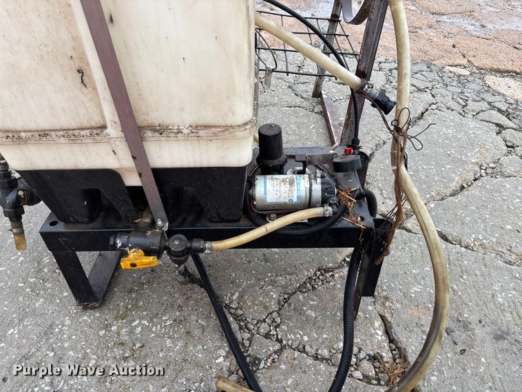 image for item EE4038 (2) liquid insecticide applicators