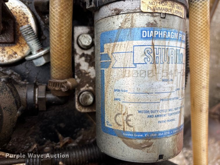 image for item EE4038 (2) liquid insecticide applicators